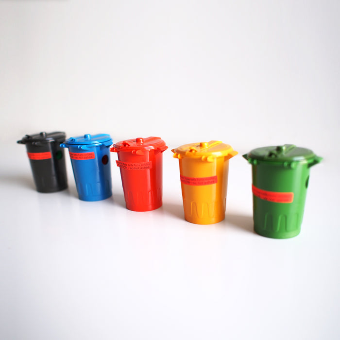 KUM pencil sharpener : mini garbage bin